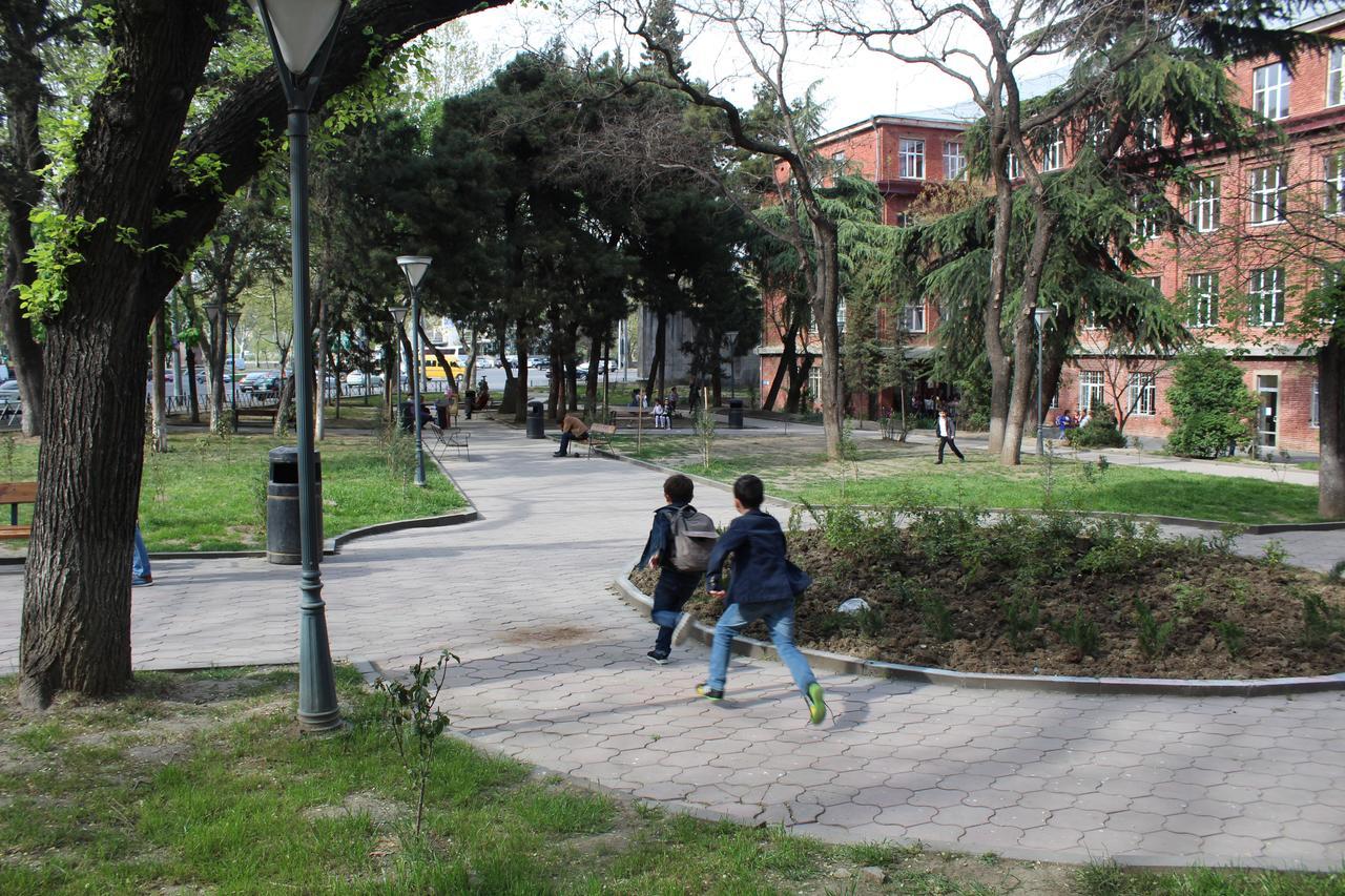 Hostel Portal Tbilisi ภายนอก รูปภาพ