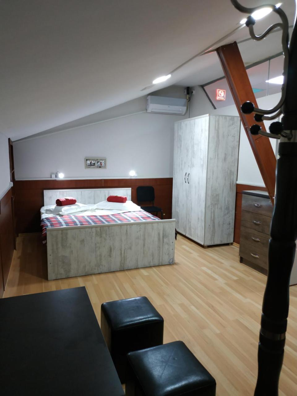 Hostel Portal Tbilisi ภายนอก รูปภาพ
