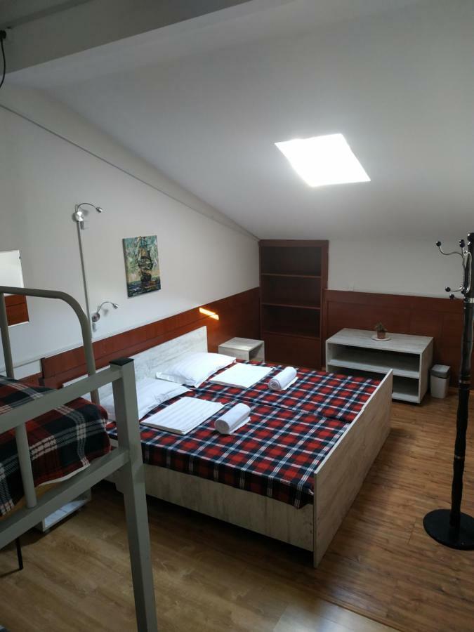Hostel Portal Tbilisi ภายนอก รูปภาพ